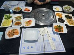 -青松馆韩国料理(香港中路佳世客店)