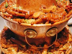 -老佛爷铜炉蛙锅(东门老街店)