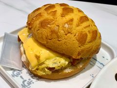 芝士滑蛋咸牛肉菠萝包-柠檬树茶餐厅(海雅缤纷城店)