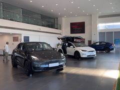-TESLA 特斯拉(北京南四环中路特斯拉中心)