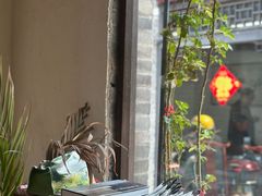 -铁炉咖啡(河下古镇店)