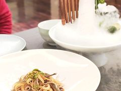 捞汁河豚鱼皮-沈灶河豚宴·河豚融合餐厅(汉中路店)