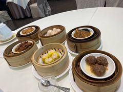 -万龙洲海鲜(大兴绿地缤纷城店)