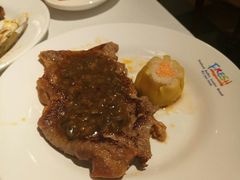 -领鲜活海鲜榴莲自助火锅(东门店)