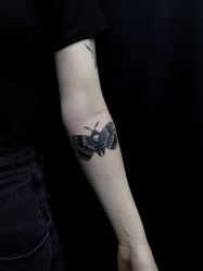 -木子·纹身店TATTOO穿孔·洗纹身