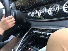 -天津波士信达奔驰4S店(卫津南路店)