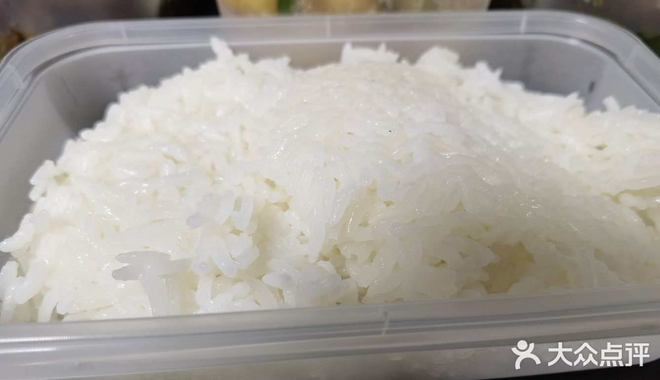 外卖湘菜，依然精彩[胜利]