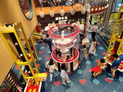 -MELAND CLUB•花园城堡主题亲子乐园•派对•餐厅(广州乐峰广场旗舰店)