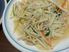 茭白炒肉-民间瓦缸煨汤館(嵩山路店)