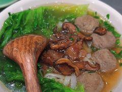 -潮界(LU·ONE凯德晶萃广场店)