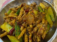 -江城燕子大排档(江汉路步行街店)