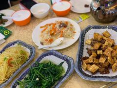 -维吾尔餐厅(宜山路店)