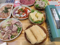 -黔二妞地摊火锅(龙华清湖店)