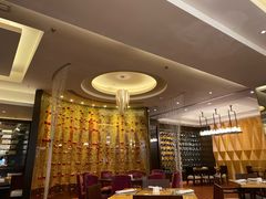 -上海西藏大厦万怡自助餐厅(徐汇店)