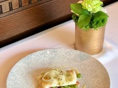 煎冰岛比目鱼-福楼法餐厅FLO