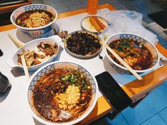 -金板凳重庆小面(邮政街店)