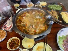 -大理.老字号渝记酸萝卜乌鱼(古城总店)