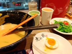 -无敌家现熬骨汤拉面(颐堤港店)