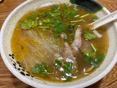 -黄阿姨锅贴大王(万航渡路店)