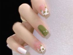 -悦指间美甲美睫