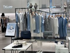-王府井奥莱临潼小镇(临潼店)