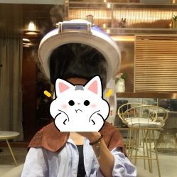 -苏豪路易士·嘉玛发廊