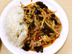 鱼香肉丝盖浇饭-鸡鸣汤包(仙林店)