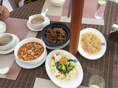 -亚龙湾老厨房·海南家常味
