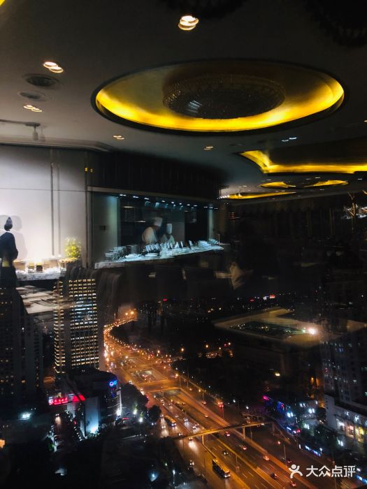 紫金云顶海鲜自助旋转餐厅--环境图片-北京美食-大众点评网