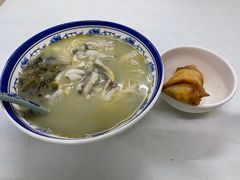-明呈黄鱼面馆(斜土路店)