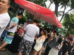 -詹爷爷乌节路街头冰淇淋
