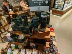 -星巴克(宝山万达店)