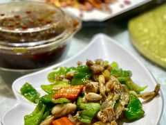 青椒炒牛蛙-阿巧一号私房菜(止园路店)