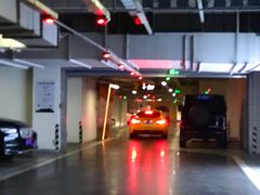 -成都银泰中心-停车场