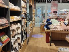 -九木杂物社(江宁金鹰广场店)