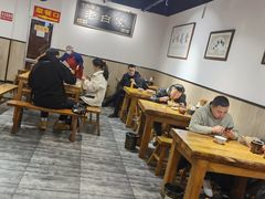 大堂-老白家面馆(测绘东路总店)