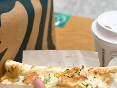 -星巴克(上海虹桥站2A检票口)