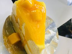 -莓园冰淇淋店