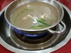 -老石黑山羊毛驴肉火锅(金凯广场店)