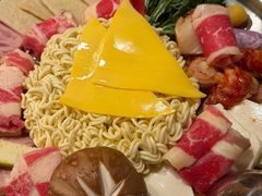 -恩你小木屋·韩式料理(假日广场店)