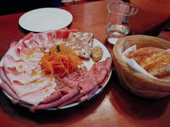 -羽深肉铺 Steak & Wine