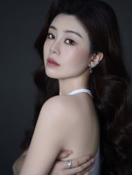-绝对人气写真艺术中心
