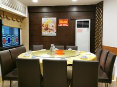 大堂-粤·向群饭店(泮塘路店)