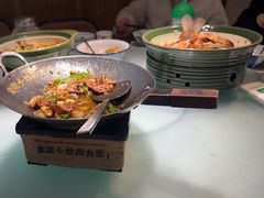 -费大厨辣椒炒肉(高铁吾悦广场店)