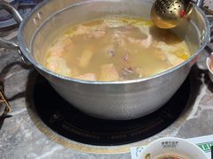 -禄婶鸡煲·打边炉