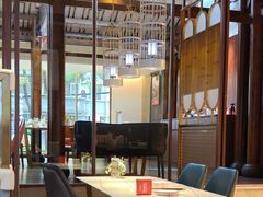 -阿瓦山寨·湘菜现炒·剁椒鱼头王(咸阳总店)