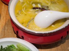 能喝汤的酸菜鱼-九锅一堂酸菜鱼(新南凯德直营店)