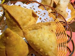 薯茸青豆炸三角-Bombay Grill印度餐厅