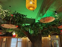 -头上红煨盐鸡·非遗院子餐厅