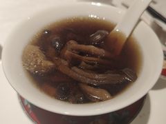 盖碗瓦罐汤-千百味红餐厅·江西菜(绿地双子塔店)